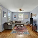 2 Bedroom 4 Miles To Broadway Sleeps 4 * Nashville