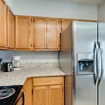 2 Bdr With Free Parking! 2m To Broadway! Nashville