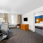 Comfort Inn & Suites Nashville Near Tanger Outlets I-24 Antioch