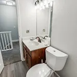 Apartment Brentwood D6 I Cozy & Comfy I 2bd I Free Parking *