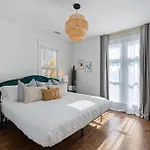 Two Decks To Enjoy Walk To 5 Points Faves Garage Close To Dining And Bars Board Games 10 Mins To Broadway 24 Hour Hospitality * Nashville
