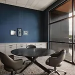 Modern Music Row With King & Queen Bedrooms + Private Balcony Pool & Fitness Center Walk To Rca B & Local Dining Under 2 Miles To Broadway Garage Parking Elevator Access 24 Hr Hospitality * Nashville