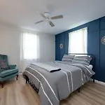 5 Min To Airport Pet Friendly Fire Pit Fenced Yard * Nashville