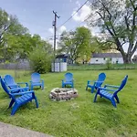 5 Min To Airport Pet Friendly Fire Pit Fenced Yard