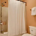 Prime Location With Balcony Near Broadway And Golf