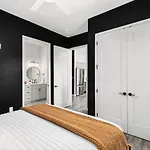 Chic Music Row Rooftop Deck With View Gym Office And Apartment *