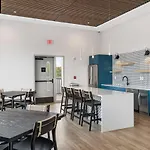 Apartment Chic Music Row Rooftop Deck With View Gym Office And *