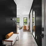 Chic Music Row Rooftop Deck With View Gym Office And Apartment Nashville