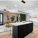 Electric - Odyssey -top Floor West End 2 Bedroom - Minutes To Broadway Nashville