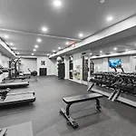 Luxury In The Gulch With Patio Pool Walk To Broadway Apartment Nashville