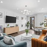 Holiday home Rooftop Deck Firepit And Garage Walk To 12 South And Restaurants