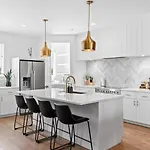 Stunning With Garage And Patio Walk To Restaurants 12 South And Belmont Nashville