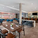 Hotel Cambria Airport Nashville
