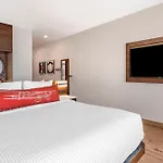 Cambria Airport 5* Nashville