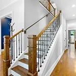 Holiday home 5 Mins To Downtown - Big Luxury House - 7 Beds