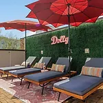 The Hadden House - Rooftop Lounge With Firepit Nashville