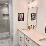 New Elevations Rooftop 5 Min To Downtown Nash Villa