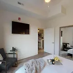 Holiday home Great Location 1 Bedroom Sleeps 4 Nashville