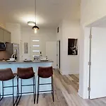Holiday home Great Location 1 Bedroom Sleeps 4
