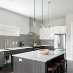 Sonder The Retreat Aparthotel 4*