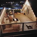 Spacious W Rooftop Deck And Mural! 10 Min 2 Dt Holiday home *