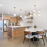 11 Beds 6 Full Baths With Rooftop Deck *