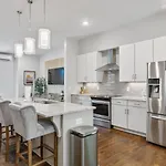 Holiday home Gorgeous Rooftop Deck 3 Bdrs 3 Baths *
