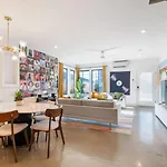 Holiday home 11 Beds 6 Full Baths With Rooftop Deck Nashville