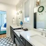 Holiday home 11 Beds 6 Full Baths 5 Minutes To Downtown Nashville