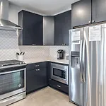 11 Beds 6 Full Baths 5 Minutes To Downtown Holiday home Nashville