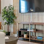 Holiday home Gorgeous Rooftop Deck 3 Bdrs 3 Baths