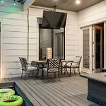 Luxury House - Heated Pool - In The Gulch - Walk Anywhere * Nashville