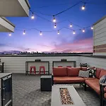 Cool Townhouse Close To Downtown * Nashville