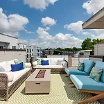 Holiday home The Harper House - Beautifully Designed, Rooftop