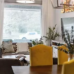 Luxury 4 Bedroom Home, Heart Of The Entertainment * Nashville