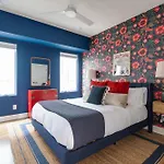 The Lyric - New Luxury Home, Rooftop With Firepit! Nashville