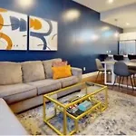 12 South Townhouse Close To Everything