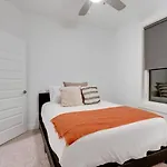 Holiday home Elegant Townhouse Near Broadway Nashville
