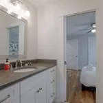 East Nash Luxury Four Bedrooms Huge Rooftop Patio