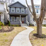 East Nash Luxury Four Bedrooms Huge Rooftop Patio Nashville