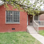 Bright And Fresh Large Backyard Minutes To Broadway