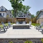 Ultimate Luxury Retreat Mega Mansion Pool And Holiday home Nashville