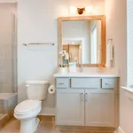 Spacious Contemporary Townhome With Private Rooftop *