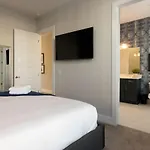 Large Royal Townhome Beautiful Design And Rooftop Holiday home Nashville