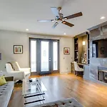 Gulch Getaway The Nash Nest Epic Rooftop Holiday home *
