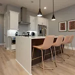 Holiday home Luxury Downtown Townhome Elevated Skyline Views Nashville