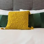Luxury Downtown Townhome Elevated Skyline Views Holiday home