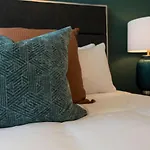 Holiday home Luxury Downtown Townhome Elevated Skyline Views