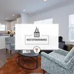 Minutes To Broadway Luxurious Gated Townhome Holiday home Nashville