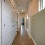 Stunning West End Walkable Area Holiday home *